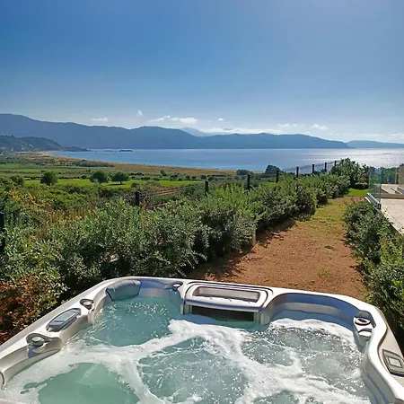 Riposu - Jacuzzi - Piscine - A Pieds Villa Vico