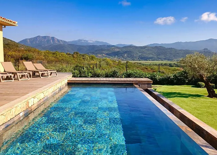 Riposu - Jacuzzi - Piscine - A Pieds Villa *