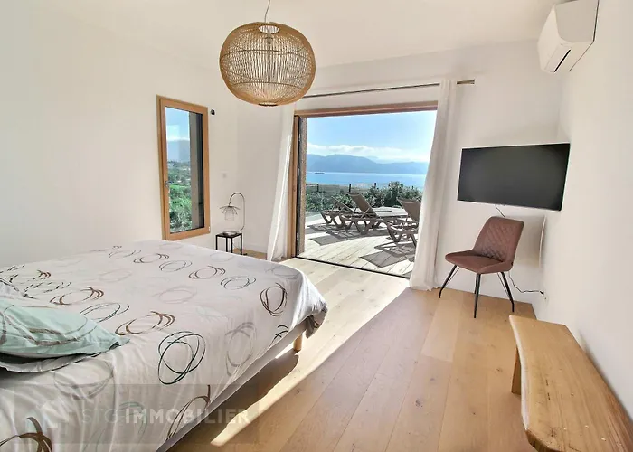 Riposu - Jacuzzi - Piscine - A Pieds