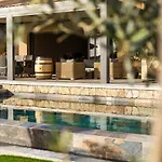 Riposu - Jacuzzi - Piscine - A Pieds Villa *