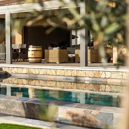 Riposu - Jacuzzi - Piscine - A Pieds Vila *